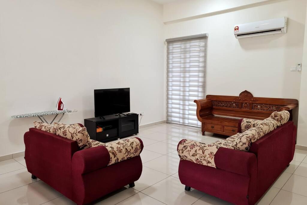 3Storey House 13Pax Family Suite Bayan Lepas Eksteriør bilde